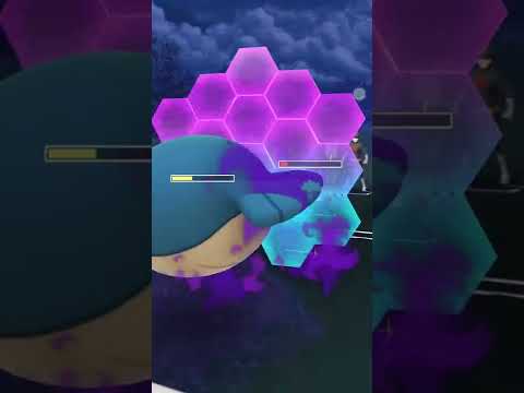 シャドウホエルコでロコンを倒したい！　#shorts