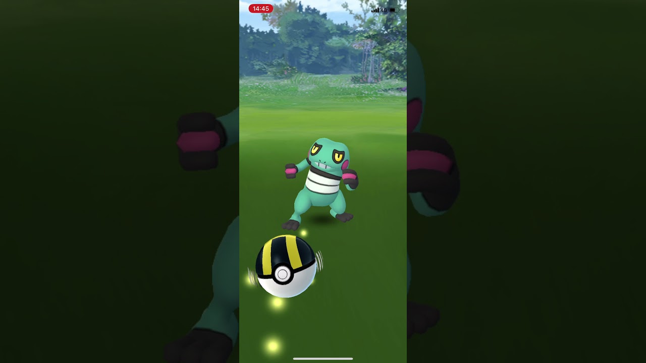 【神回確定】ポケモンGOで色違いグレッグルが現れた！？マジでヤバ過ぎる！　エクセレントスロー　＃Shorts