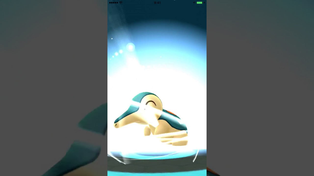 ポケモンGO　155-156　ヒノアラシからマグマラシへの進化の様子。 Pokémon Go Cyndaquil evolution.