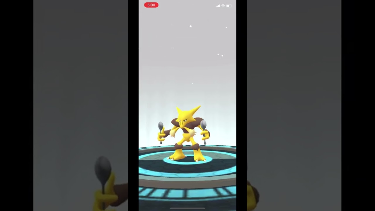 ポケモンGOでユンゲラーからフーディンに進化！