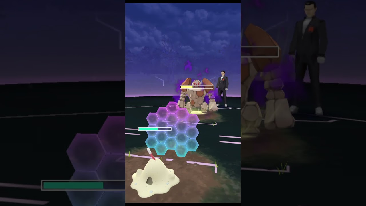 スナバァ2匹　VS　シャドウレジロック【ポケモンGO】#shorts