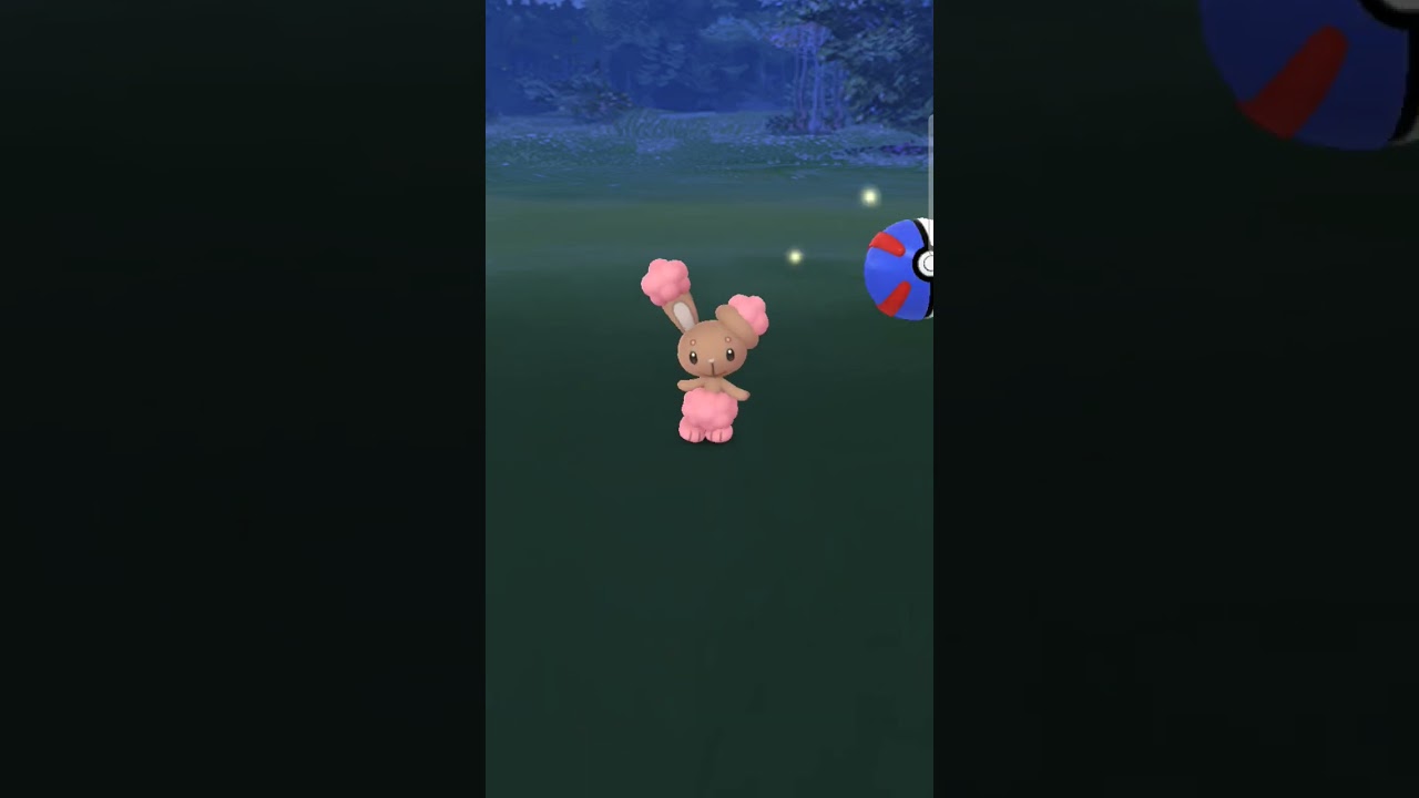 Shiny Pink buneary sparkles in Pokemon Go