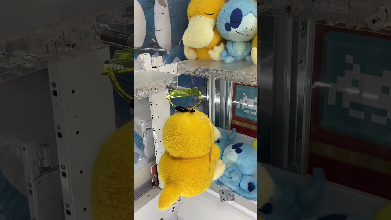 新しい寝ているコダック出たので取ってきた！ #ufoキャッチャー #ポケモン