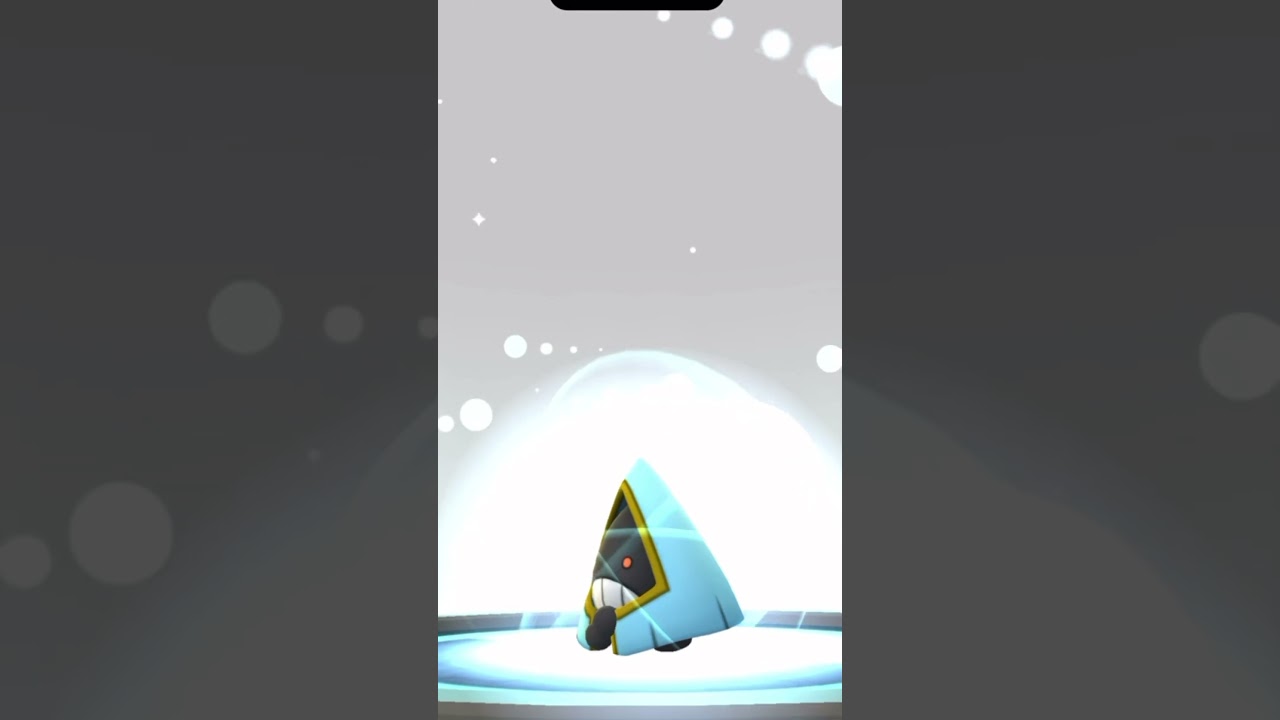 Catching Shiny Snorunt [361] and Evolving To Shiny Glalie [362]
