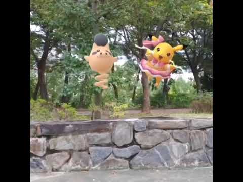 피카츄&피그점프 ( Pikachu&Spoink ) ピカチュウ&バネブー ( 皮卡丘&跳跳豬 )