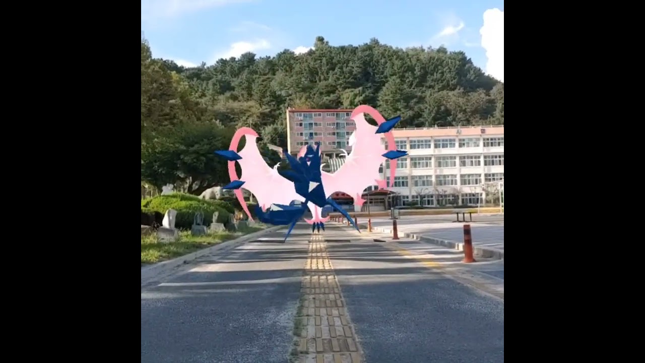 네크로즈마 ( Necrozma ) ネクロズマ ( 奈克洛茲瑪 )