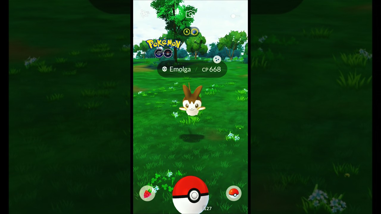 Catching Shiny Emolga | Pokemon GO Indonesia Gameplay | #Shorts