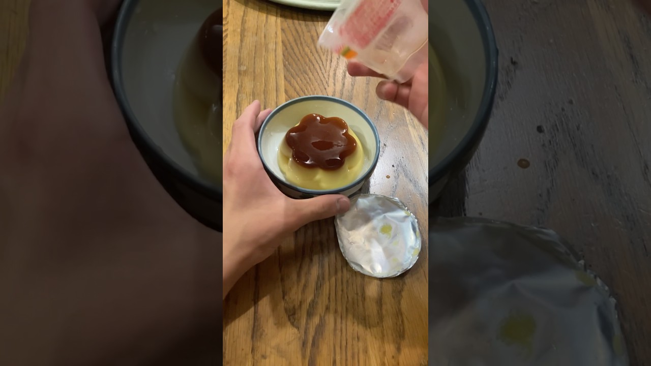 プルプル震えるおいしそうなプリンをプッチンさせたら気持ちが良くなった　#プッチンプリン #shorts