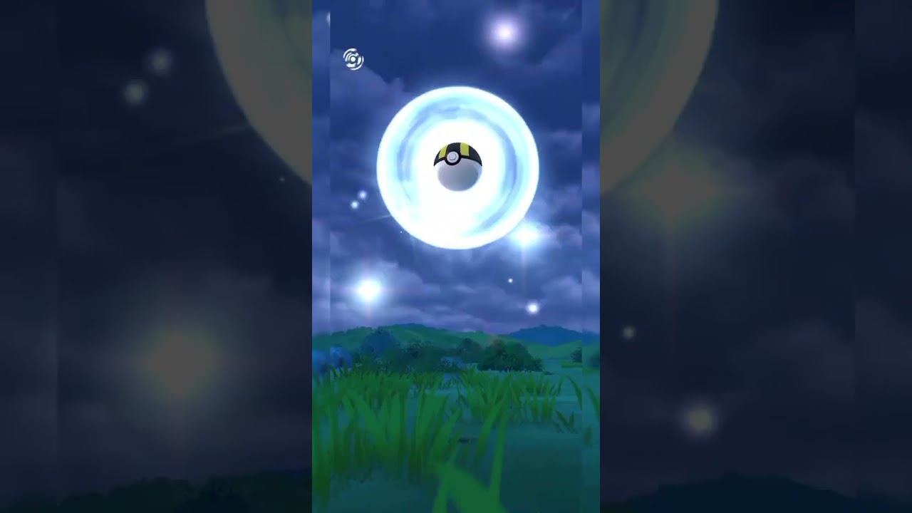 Catching a wild Omanyte with ultra ball pokemon go #pokemongo #omanyte #pokemon