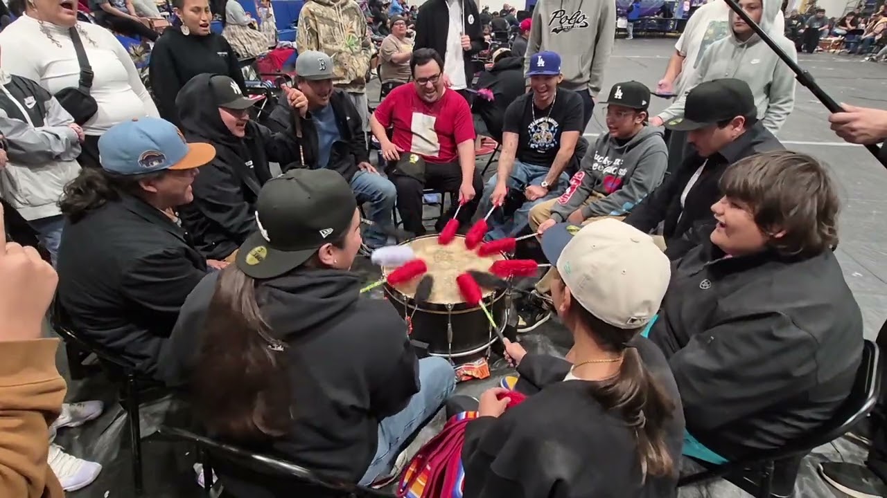 Red Leaf Drumgroup @ The Isanti Omaka Teca Wacipi