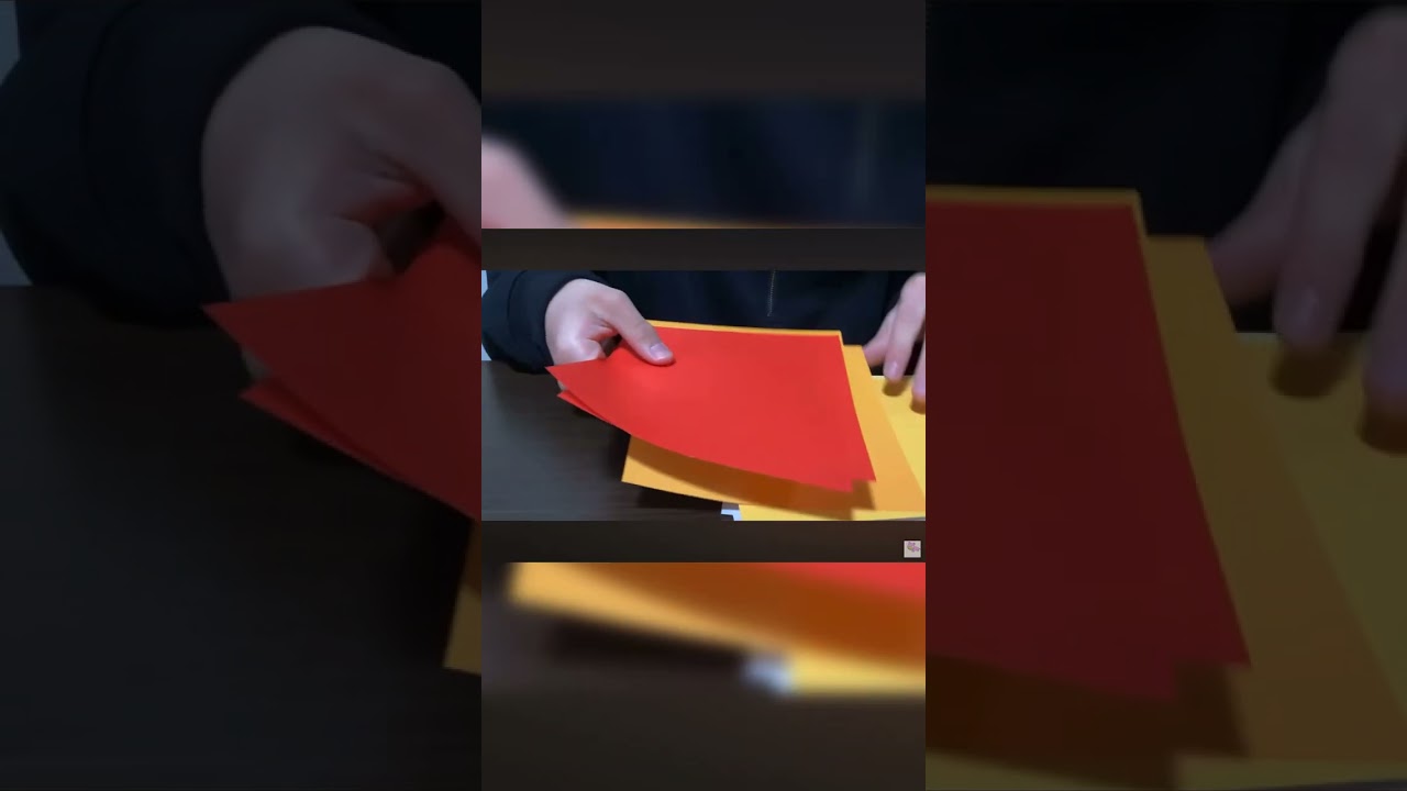 折り紙が反射して画面が反射防止画像だらけになった