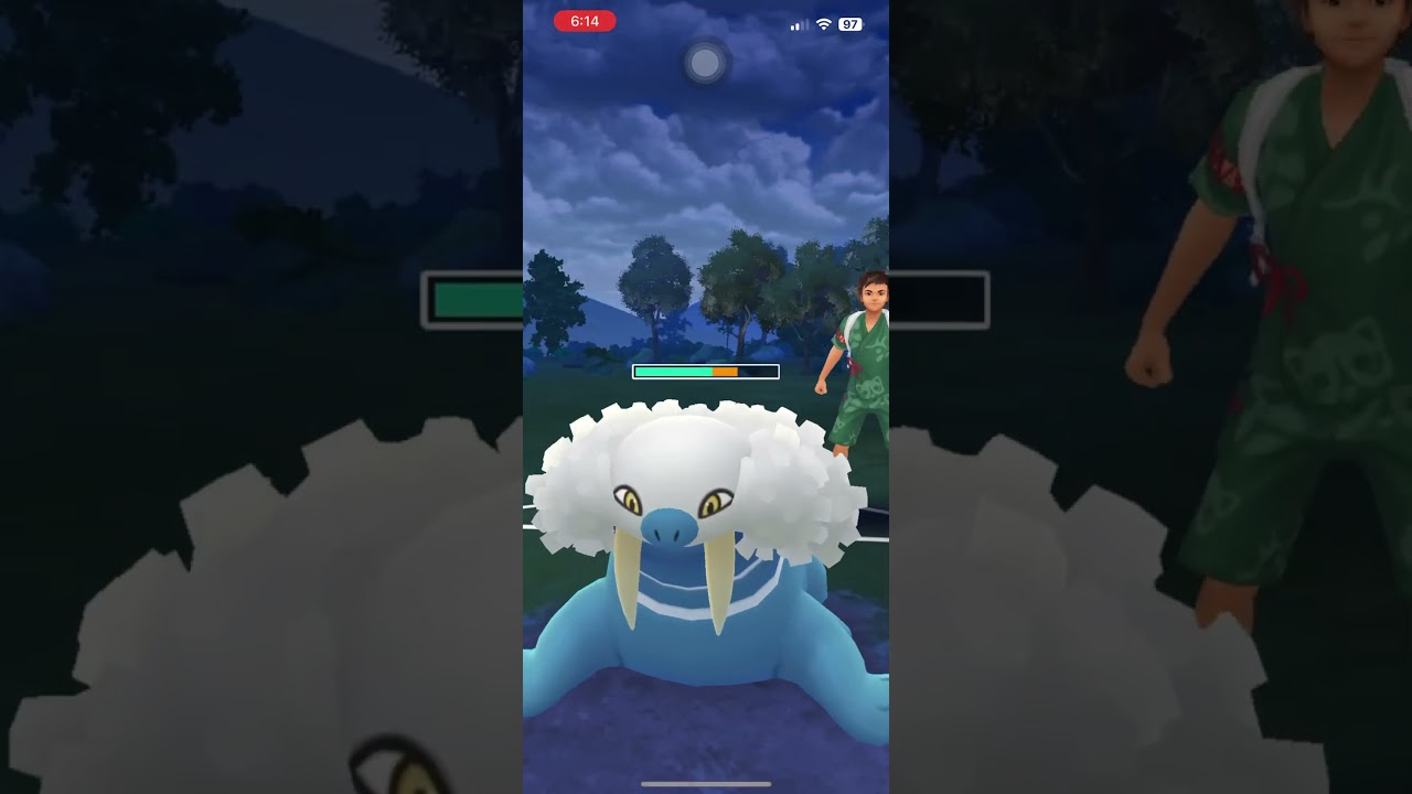 CLUTCH closing sweep with Golisopod! #shorts #pokemon #pokemongo