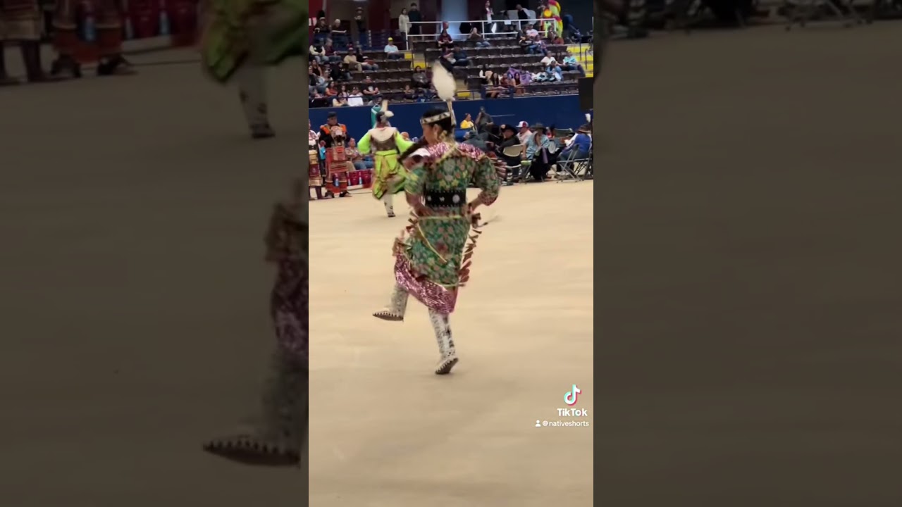 Women’s jingle - Native Shorts #indigenous #native #powwow #ytshorts #youtubeshorts #youtube #foryou