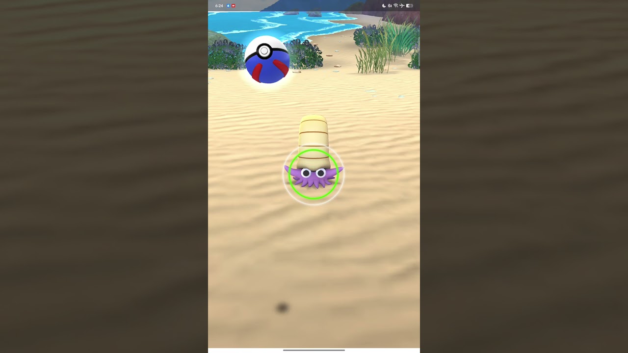 Shiny Omanyte In Field Research task Pokemon #pokemongo  #shinypokemon #legendary