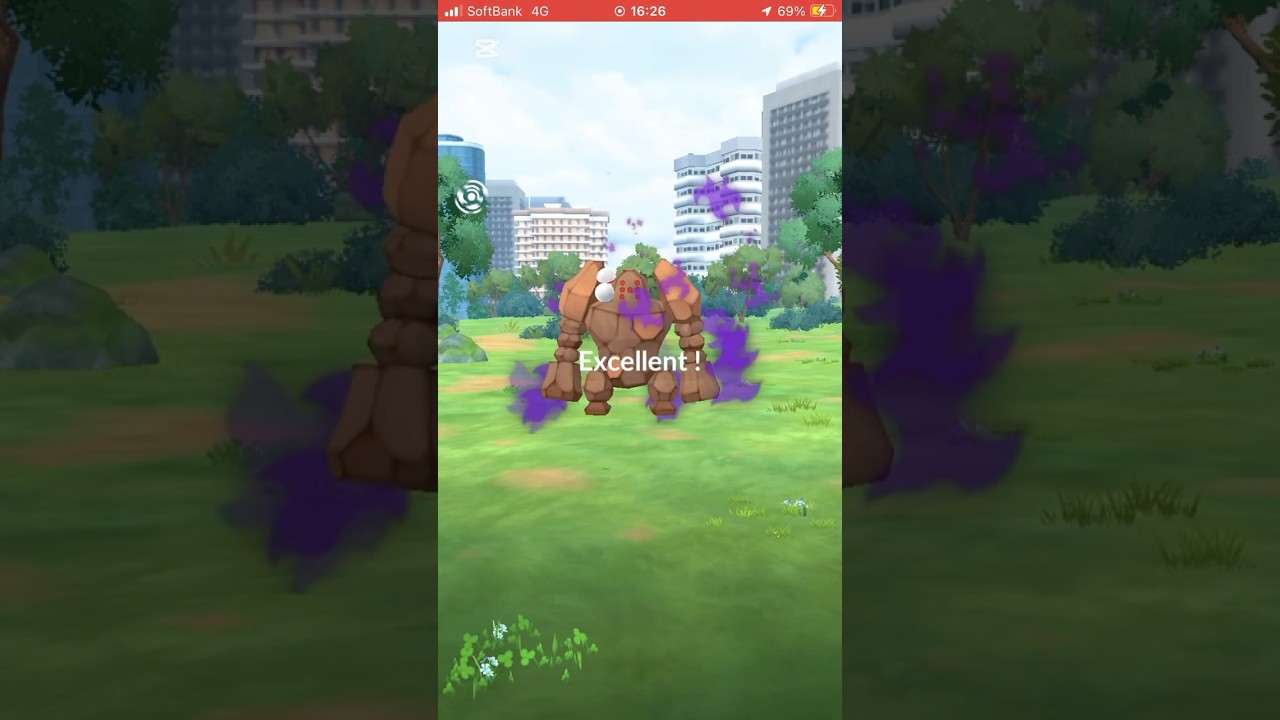 ｵｫ?""(°͈ᗜ​°͈ )Ξ( °͈ᗜ​°͈)""ｵｫ?色違いレジロックキタ！#ポケモン #ポケモンgo #pokemongo #pokemon