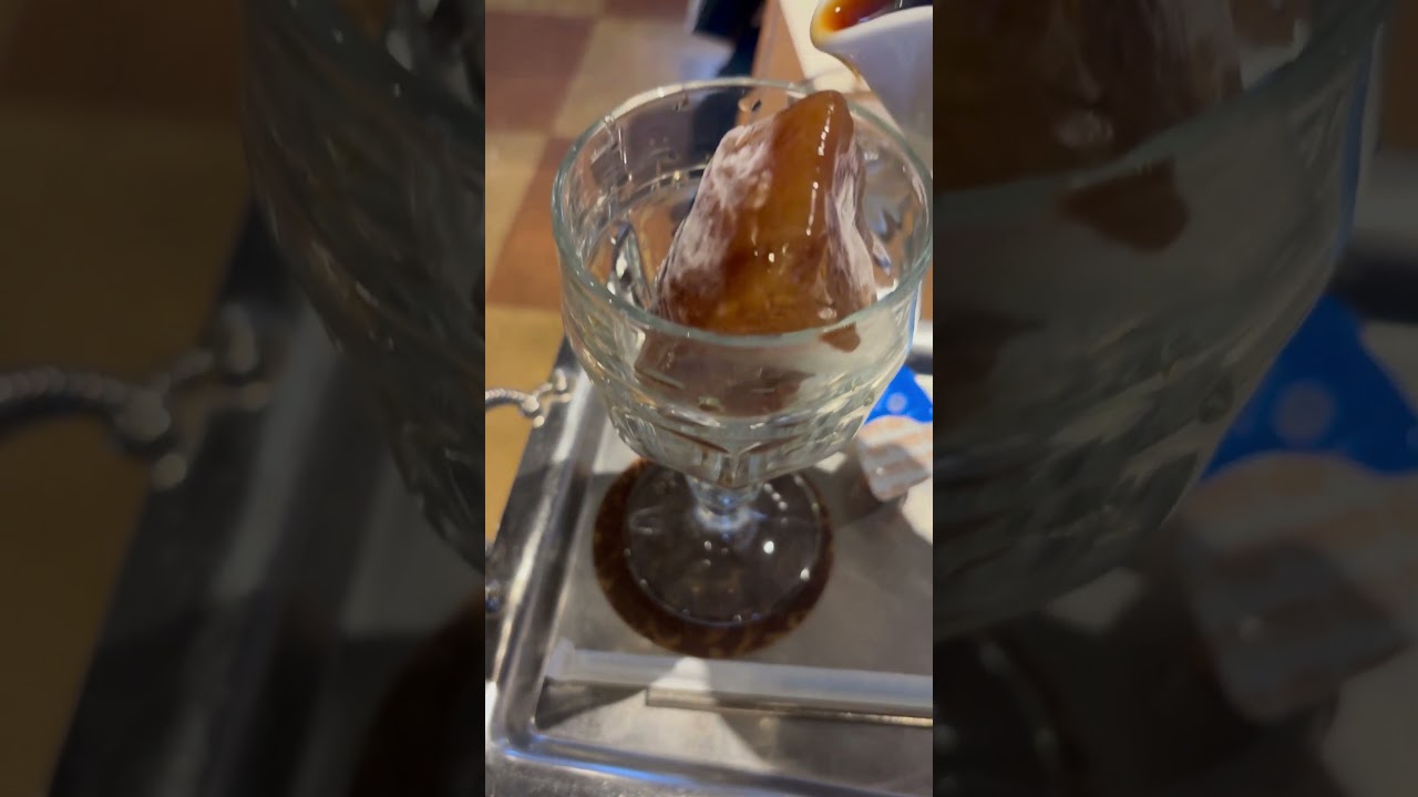 モーニング　冷コー　サンド