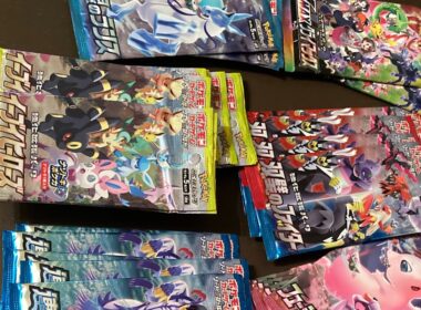さぁポケカ開封の時間だ　貴重なイーブイヒーローズ