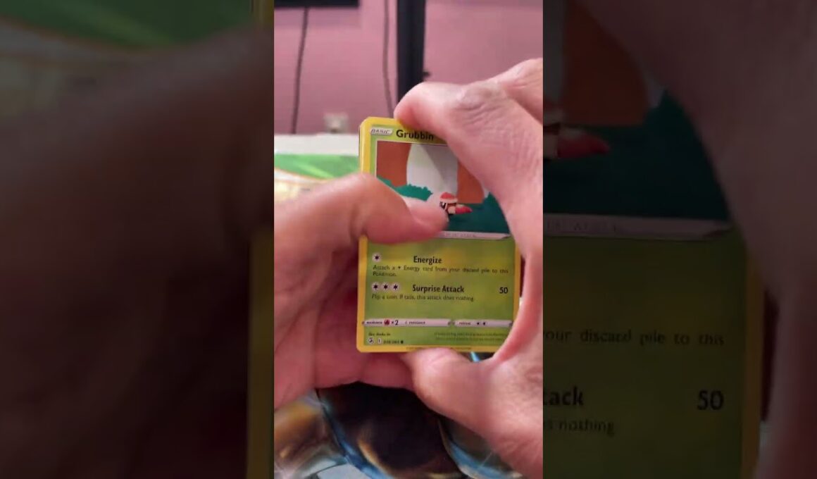 Gorebyss Rare Card Pulled! Fusion Strike Pokemon Cards Opening!