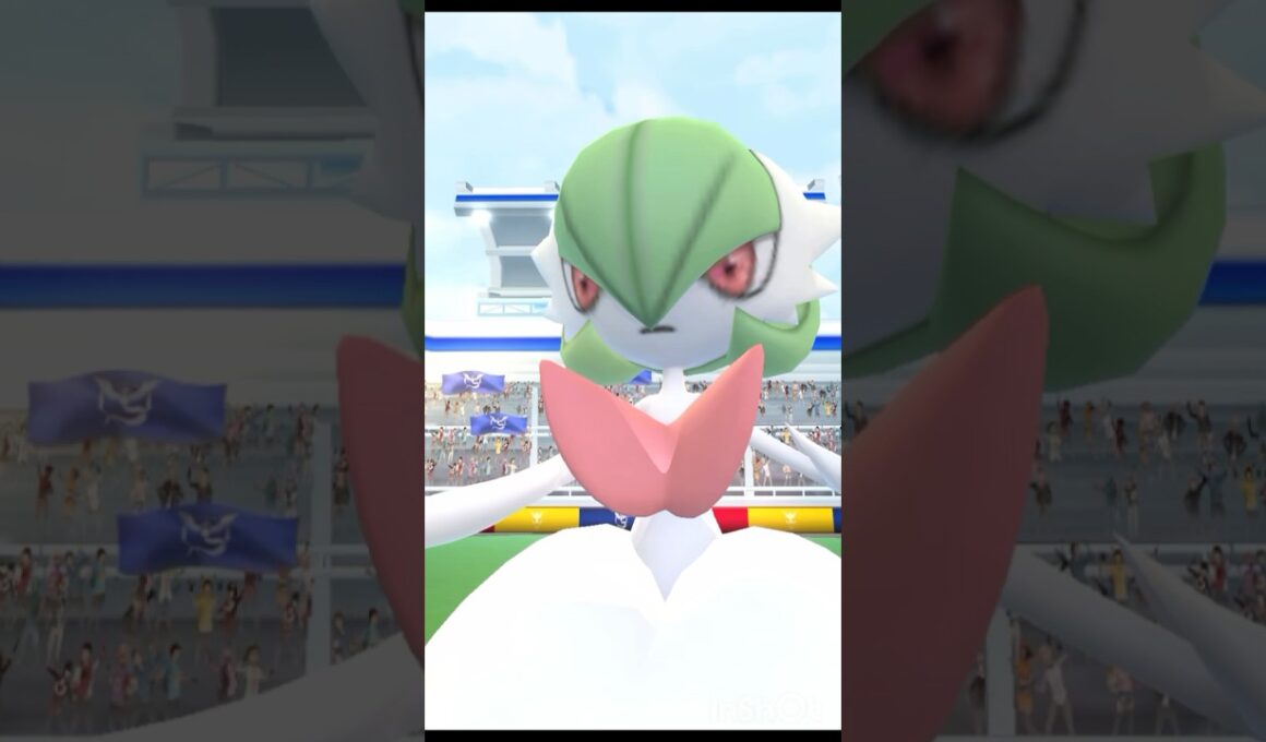 秋雨のレイドバトル①〜 メガサーナイト 【 ポケモンgo 】池袋サンシャイン ポケモンセンターメガトウキョー ハロウィン眺めながら #pokemongo #サーナイト