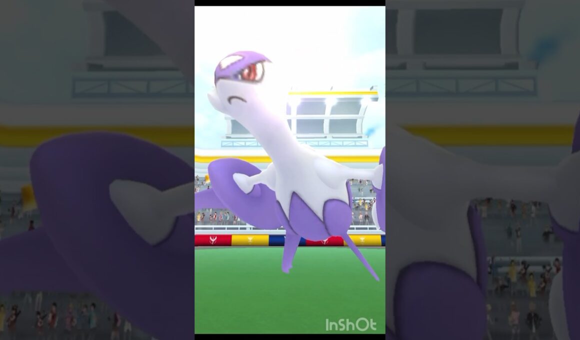 秋雨のレイドバトル②〜 メガラティオス 【 ポケモンgo 】池袋サンシャイン ポケモンセンターメガトウキョー ハロウィン眺めながら #pokemongo #ラティオス