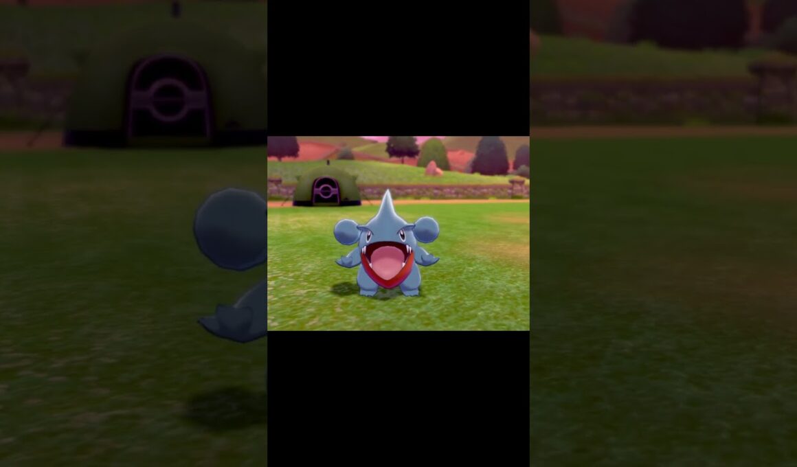 駆け寄ってくるフカマル　#Shorts