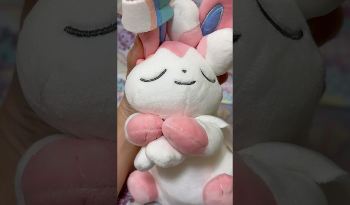 【ポケモン】しつこいけど触り心地最高っす‼️#short #shorts#sylveon#ニンフィア #ブイズ #pokemon