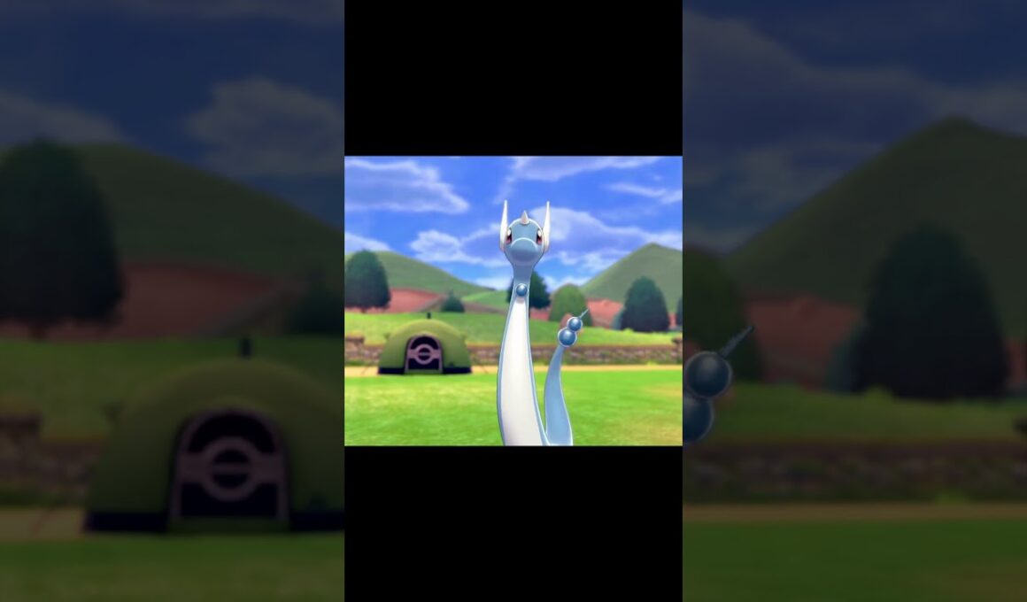 こちらに向かってやってくるハクリュー　#Shorts