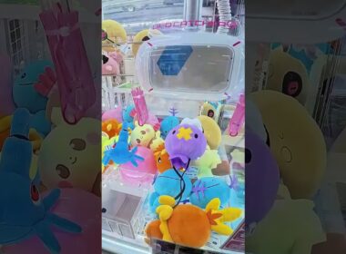 A Wild Drifloon Appeared! | Pokédex Completion 26/1025→27/1025 #pokemon  #shorts