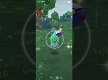 ポワルン【雨の姿】色違いGET❗❗#ポケモン #pokemongo #shorts