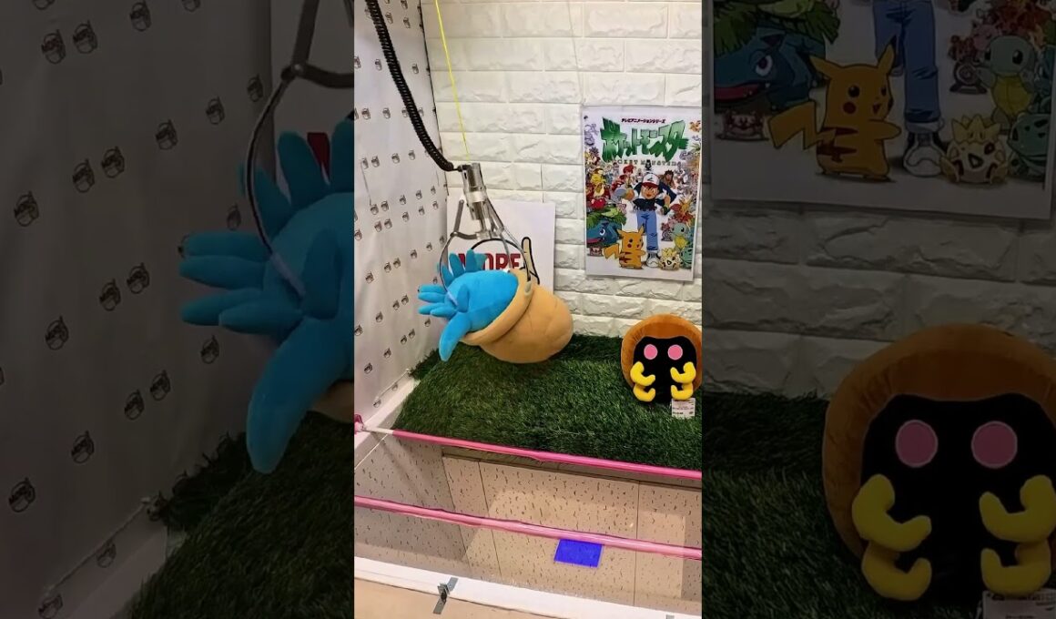 A Wild Omanyte Appeared! | Pokédex Completion 22/1025→23/1025 #pokemon  #shorts