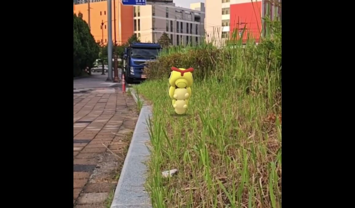 캐터피 ( Caterpie ) キャタピー ( 綠毛蟲 )